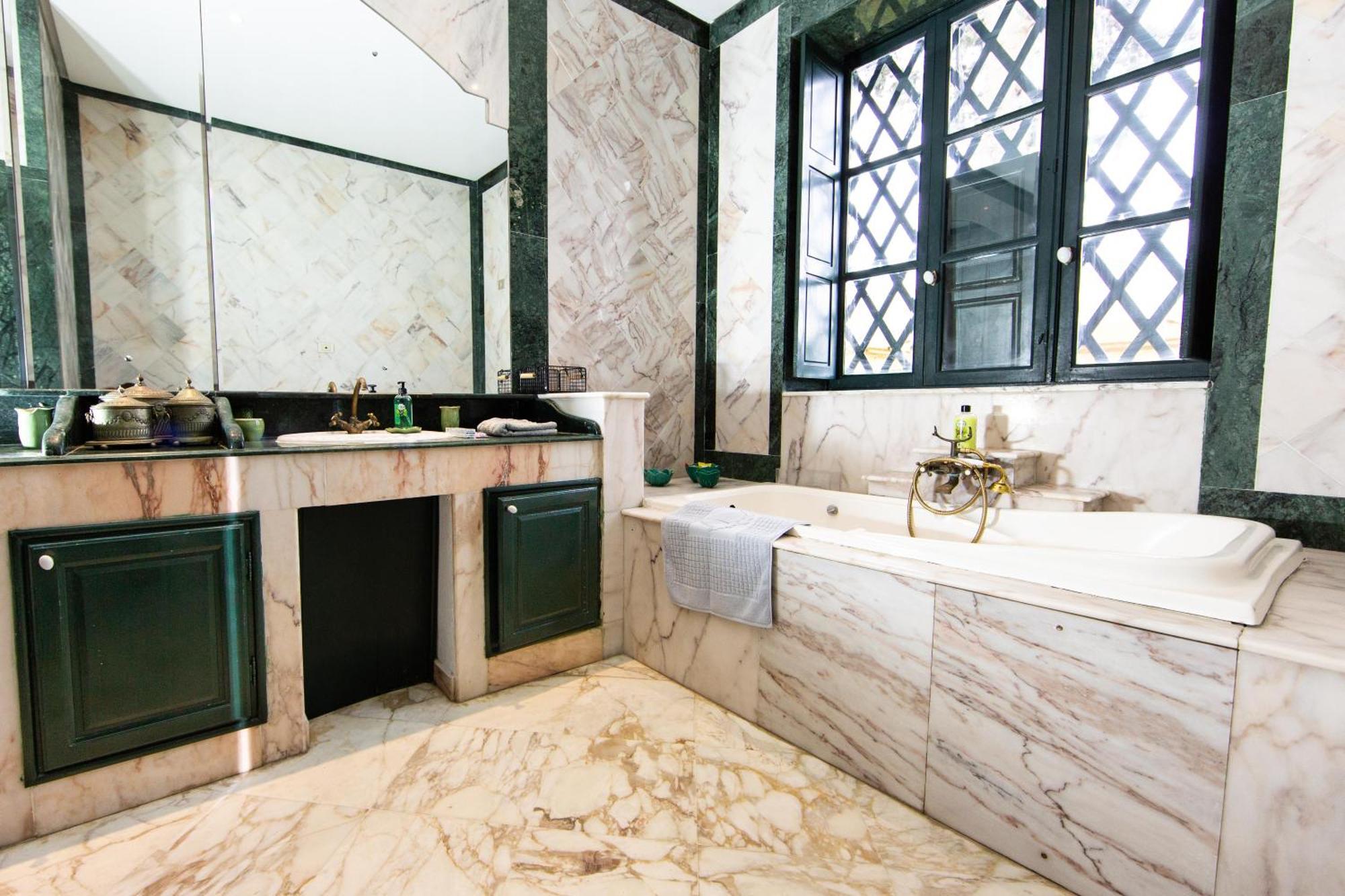 Appartement Prive Dans Une Grande Maison D'Hote ลาร์มาร์ซา ภายนอก รูปภาพ